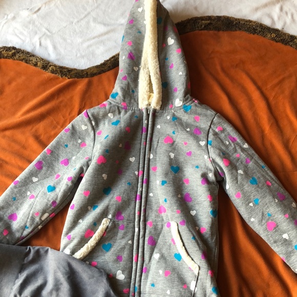 Outfit - Picture 2 of 3